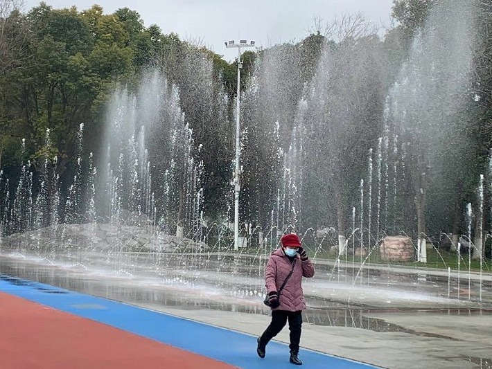 漢口江灘音樂噴泉可以“點歌”